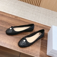 Christian Dior Low Shoes